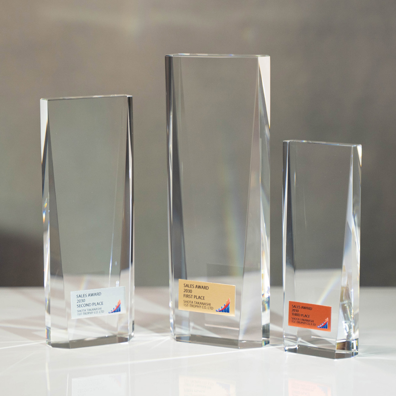 クリスタルトロフィー フルカラー印刷《XC-C-0113_Cサイズ》(高さ